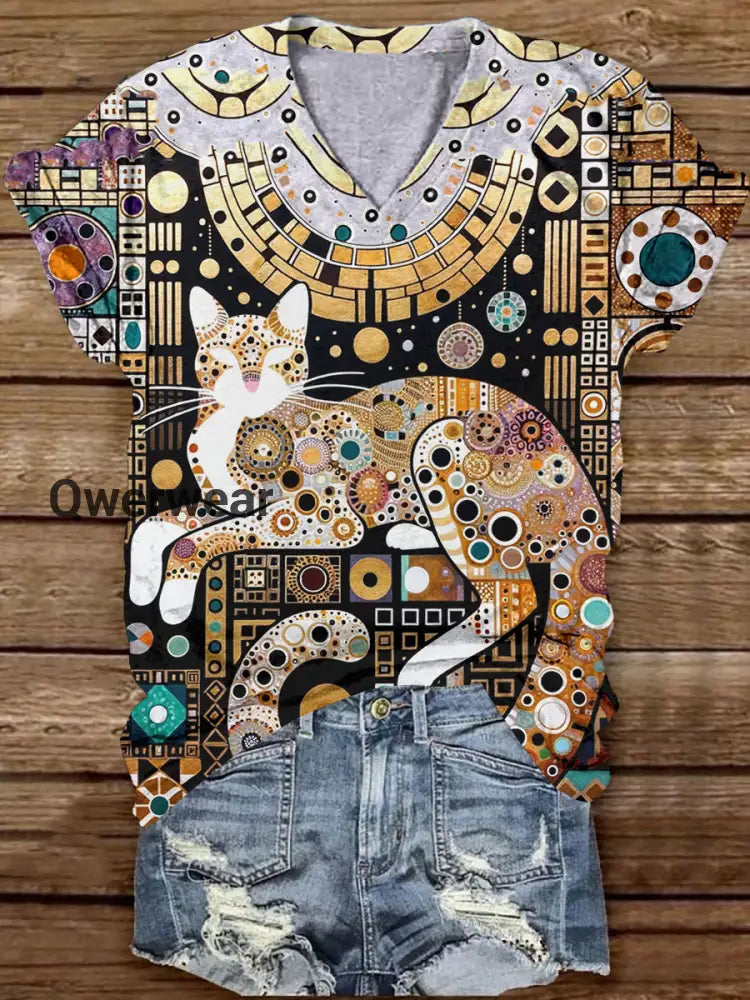 Cat Retro Graphic V-Neck Short Sleeve Casual T-Shirt Light Brown / S