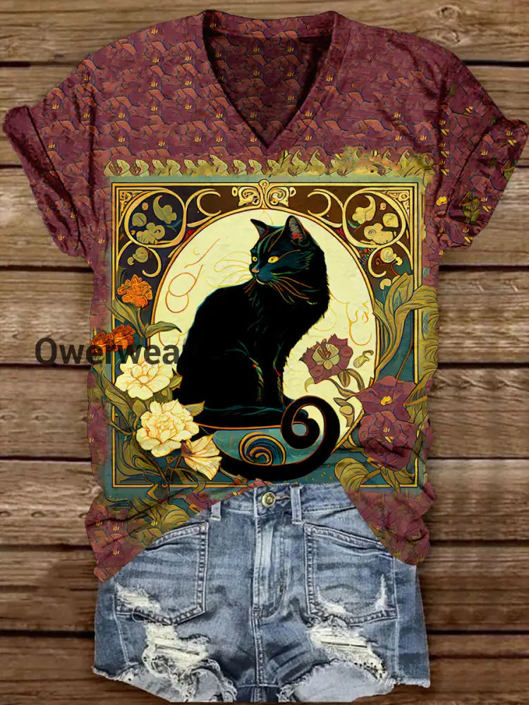 Divine Black Cat With Rose V-Neck Short Sleeve Casual T-Shirt Maroon / S