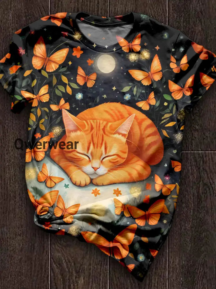 Sleeping Cat And Butterfly Pattern Crew Neck T-shirt As Picture / S Women\’s Tops