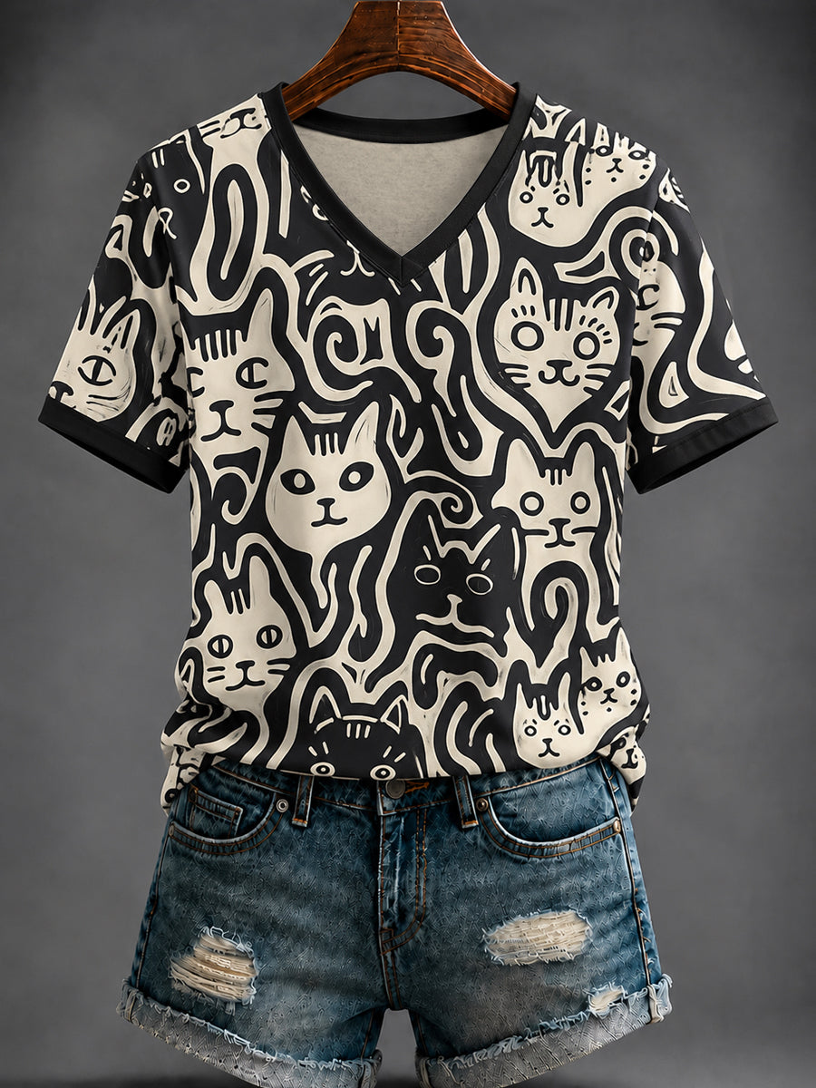 Women's Cat Printed V-neck T-shirt
