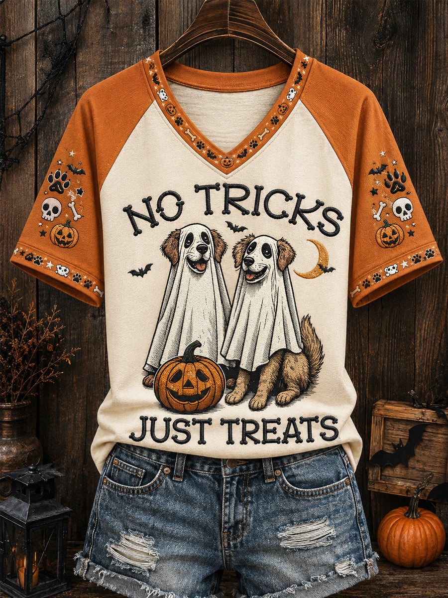 Women's Funny Halloween Dogs No Tricks Just Treats Print Casual V-Neck Tee