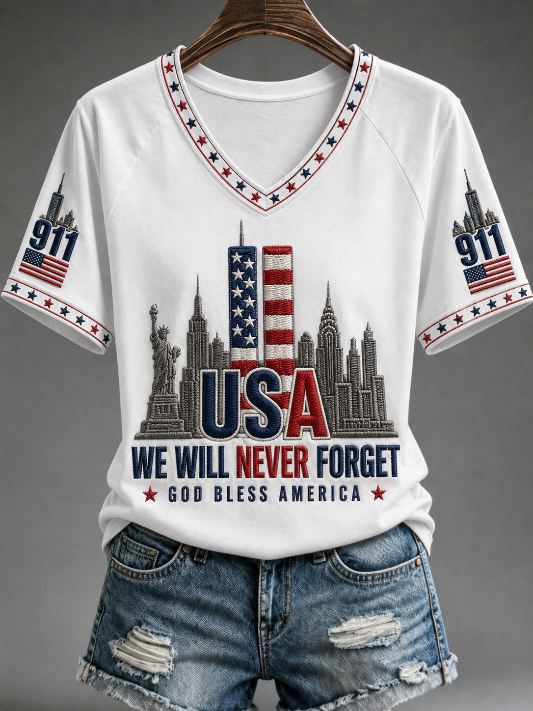 Women's WE WILL NEVER FORGET 2001/25TH/2026 God Bless America T-shirt