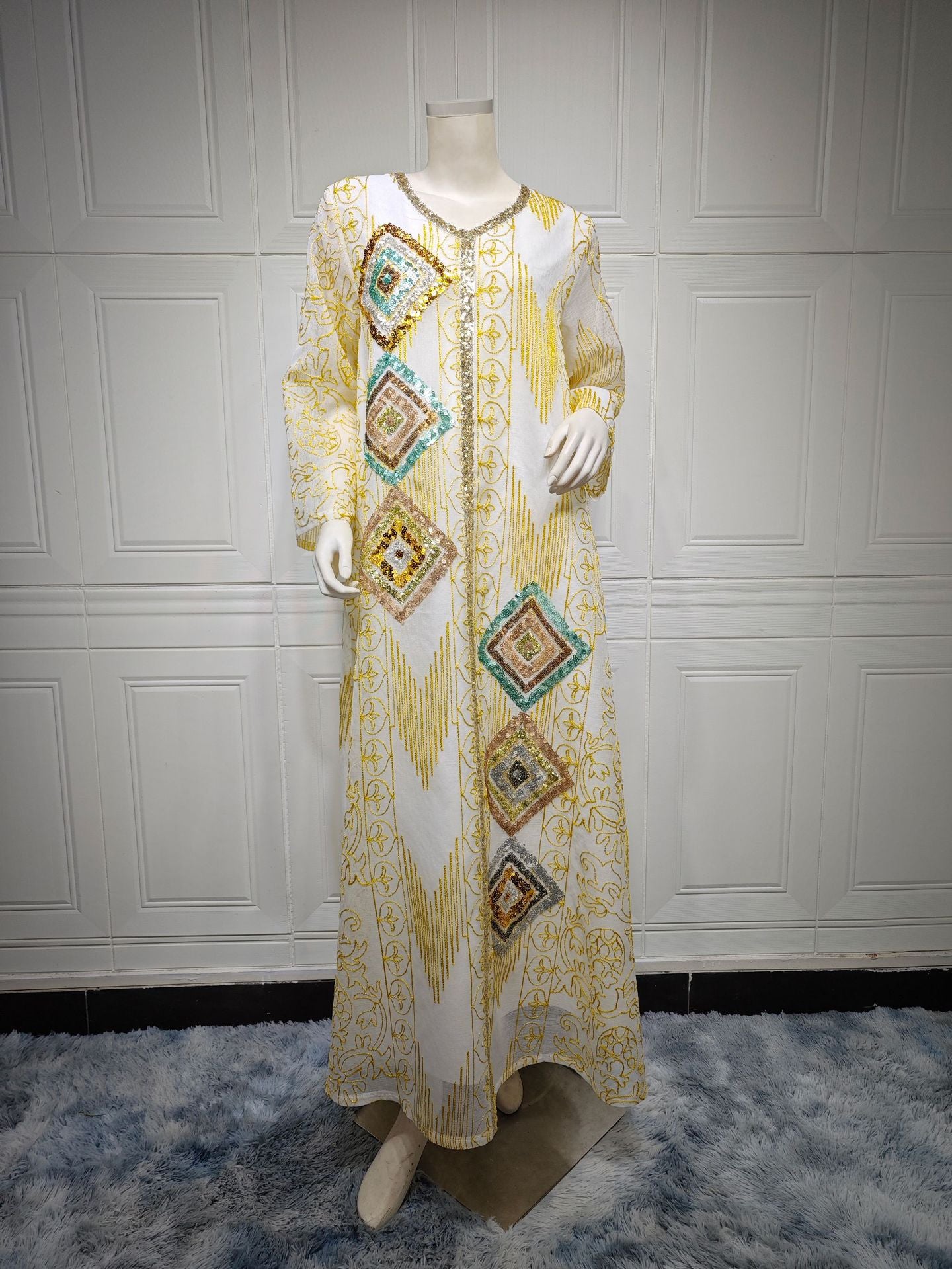 Muslim Mesh Embroidered Robe - Celestial Radiance