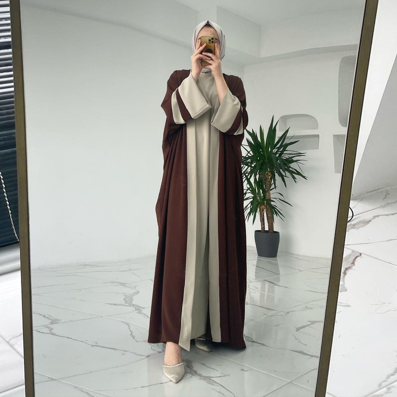 Muslim Mesh Embroidered Robe - Velvet Reverence