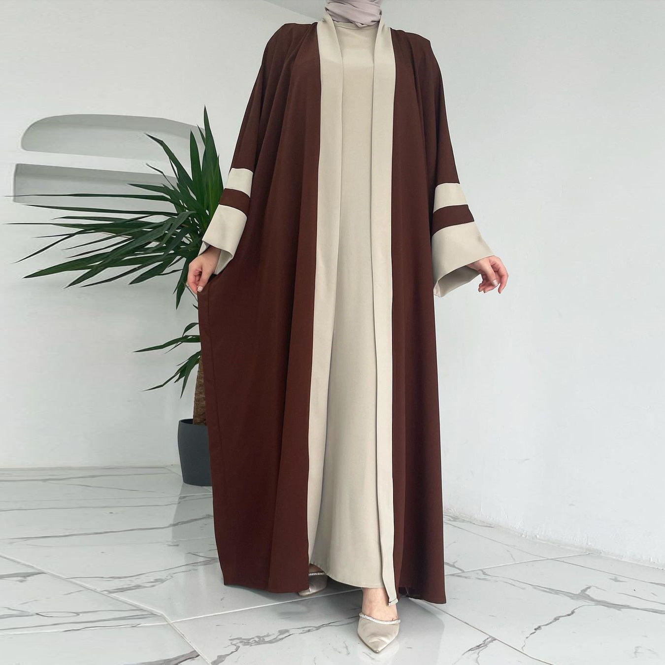 Muslim Mesh Embroidered Robe - Velvet Reverence