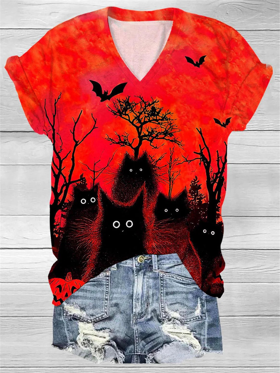 Women's Black Cat Bat Art Pattern V-Neck Casual T-Shirt