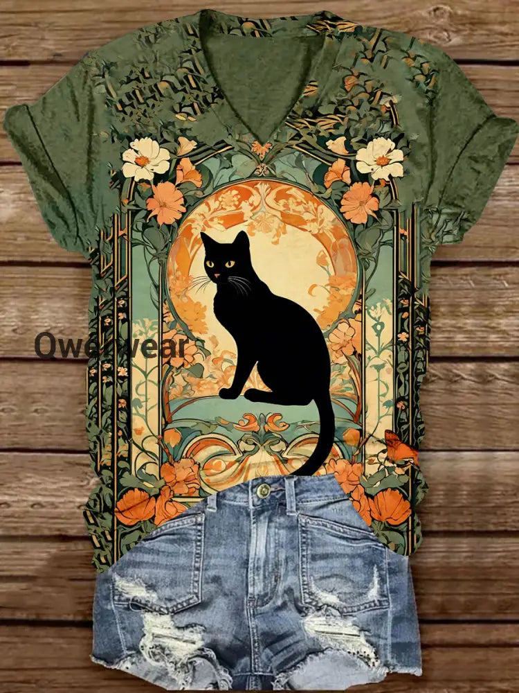 Divine Black Cat With Rose V-Neck Short Sleeve Casual T-Shirt Green / S