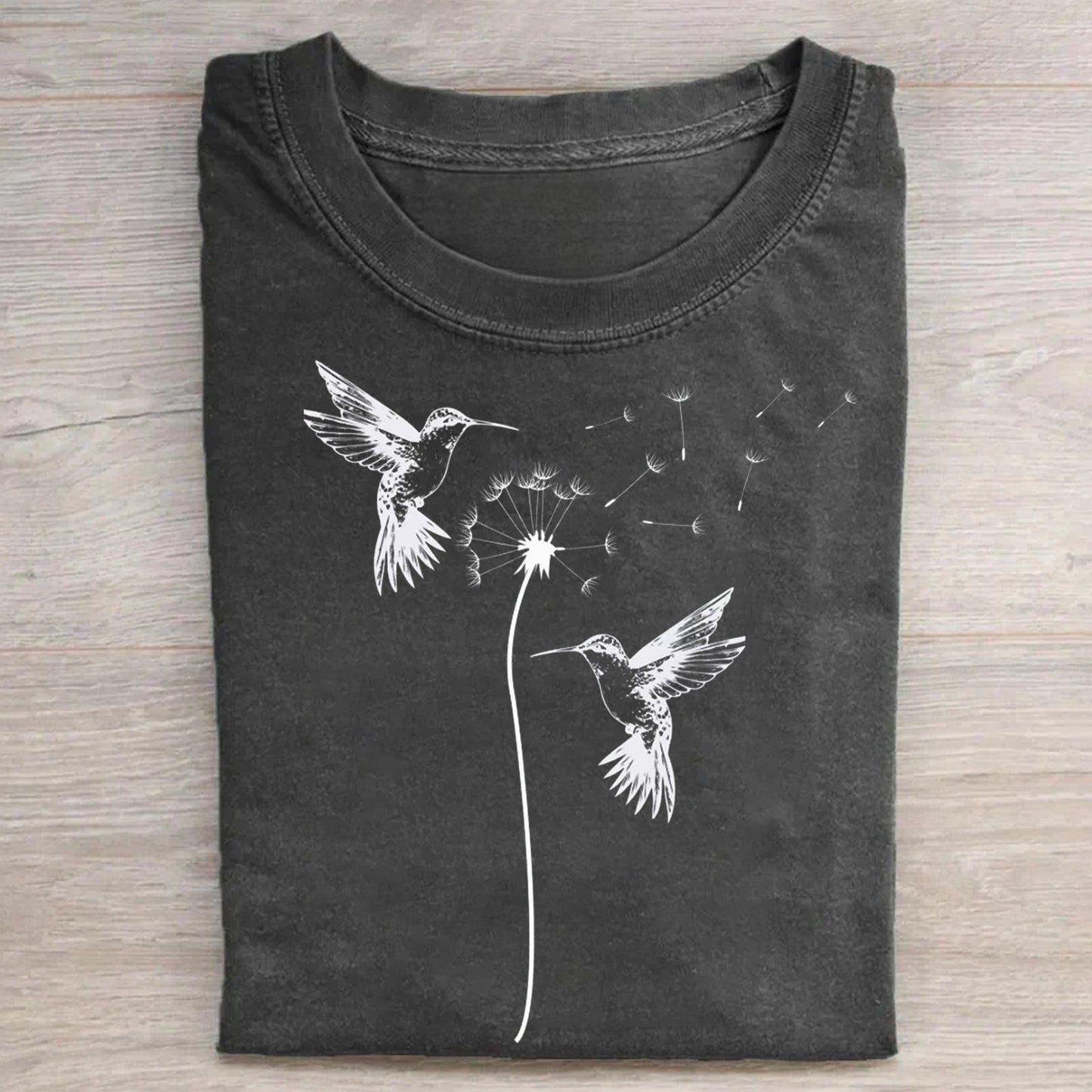 Two Flying Birds Vintage Retro T-shirt