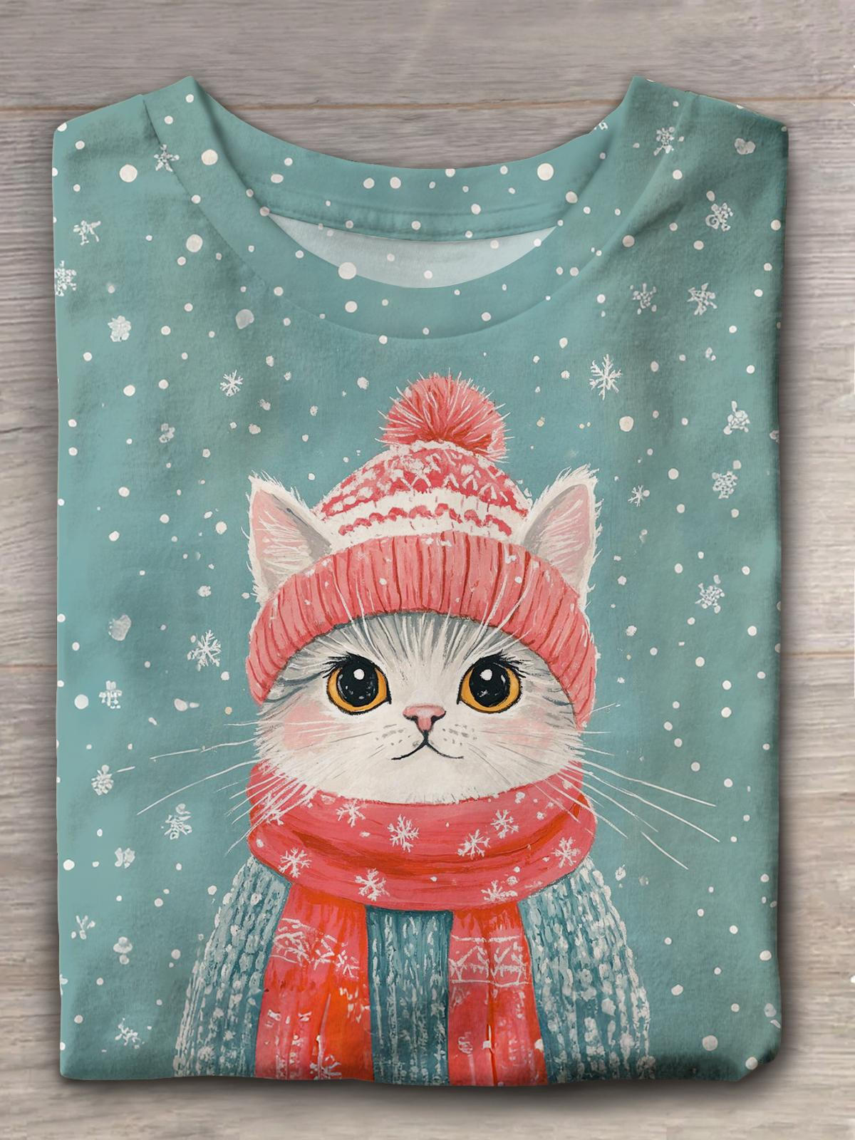 Cat Wearing A Scarf In Winter Crew Neck T-shirt