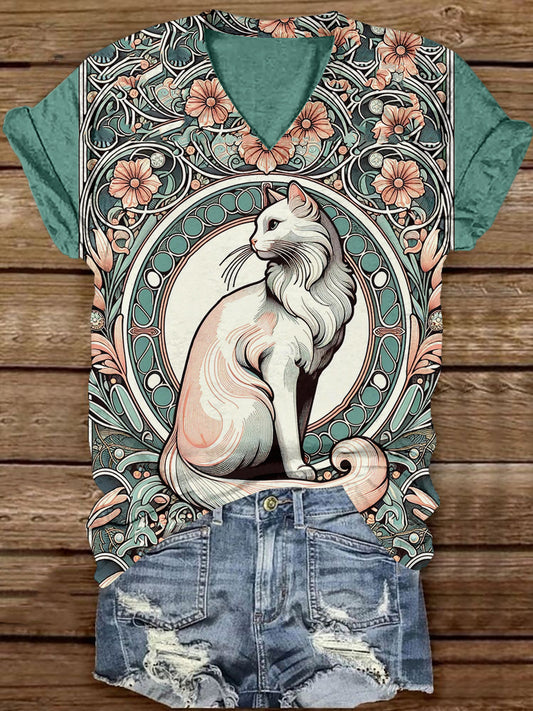 Divine White Cat With Flowers V-Neck Short Sleeve Casual T-Shirt