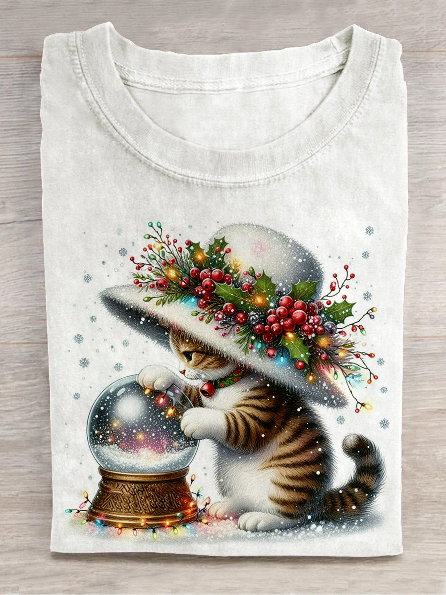 Christmas Cat Snowflake World Art Print Unisex Round Neck Short Sleeve Casual T-shirt