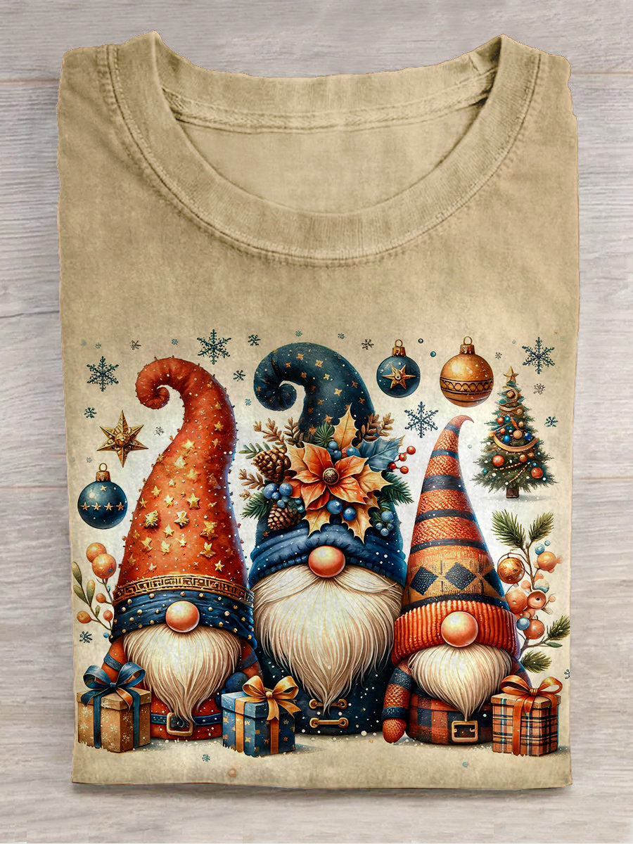 Christmas Gnome Vintage Print Unisex Round Neck Short Sleeve Casual T-Shirt