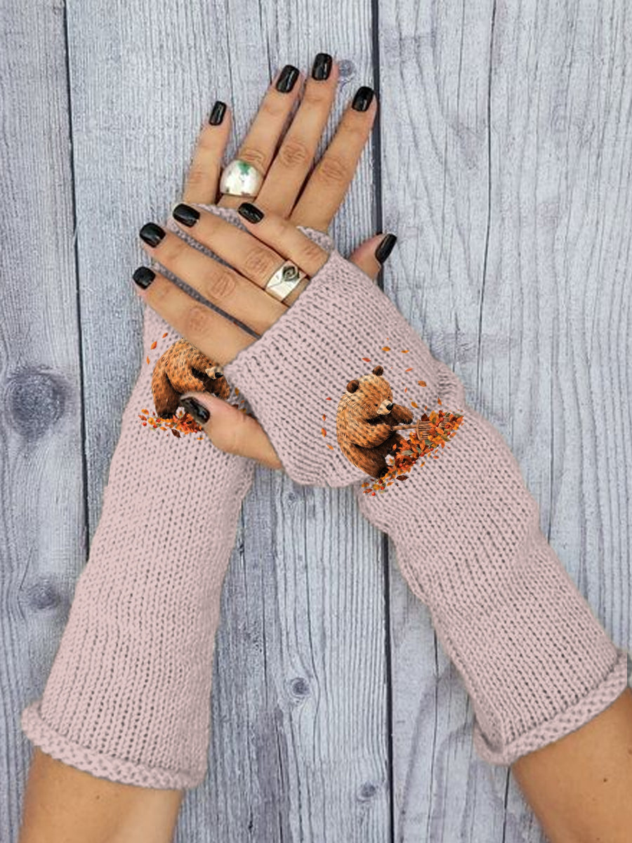 Women's Vintage Bear Maple Leaf Print Knit Gloves