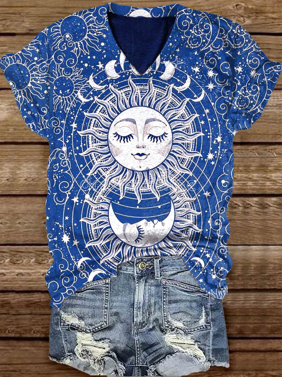 Unisex Sun And Moon Tarot Card Pattern Casual V-Neck Short Sleeve T-Shirt