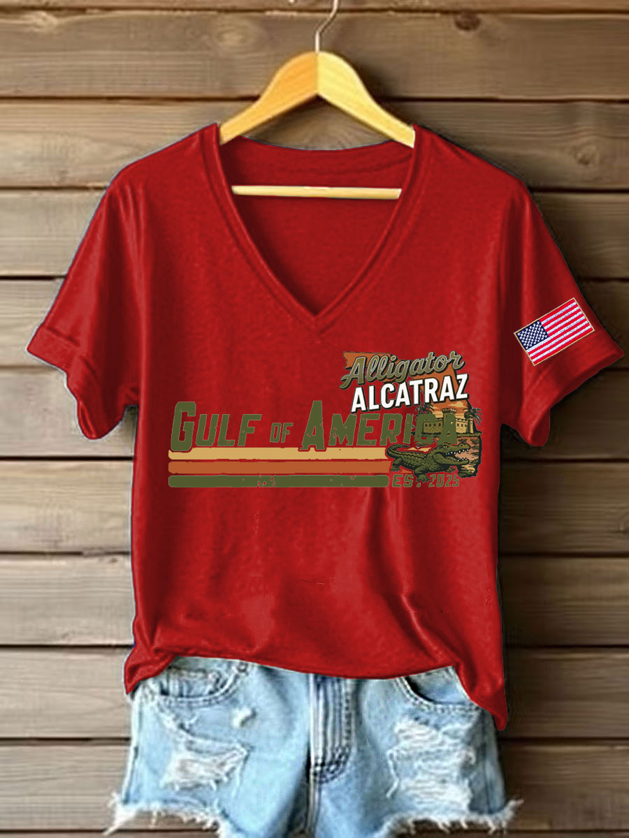 Women's Alligator Alcatraz Gulf of America Printed T-Shirt
