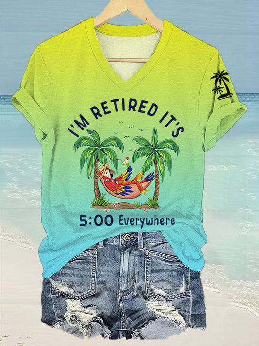 Women's I'm Retired It's 5 O'clock Everywhere Parrot Print Casual V-Neck Tee