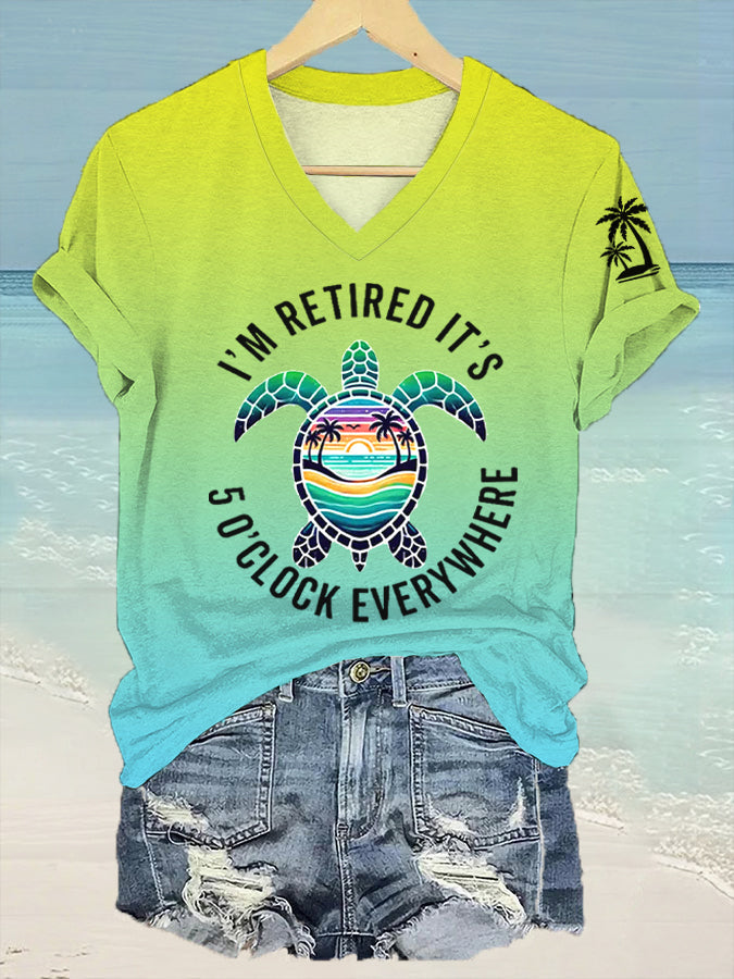 Women's I'm Retired It's 5 O'clock Everywhere Sea Turtle Print Casual V-Neck Tee