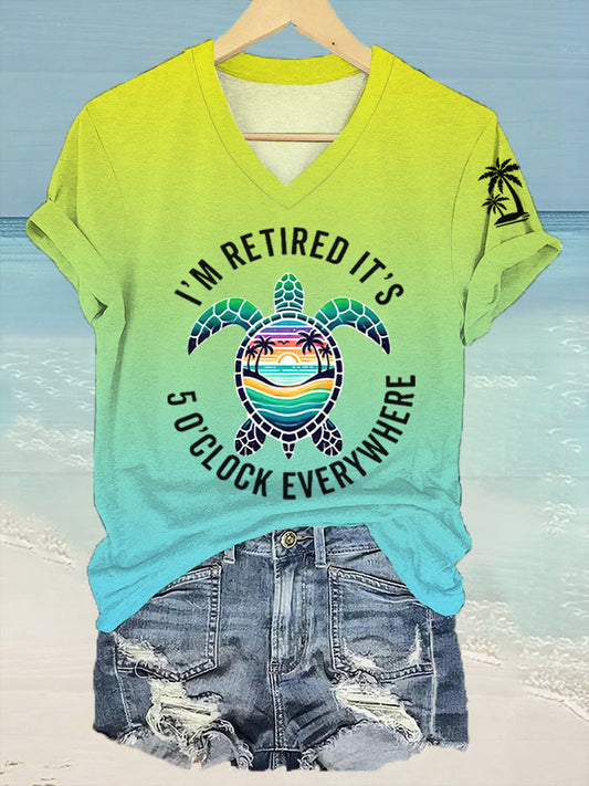 Women's I'm Retired It's 5 O'clock Everywhere Sea Turtle Print Casual V-Neck Tee