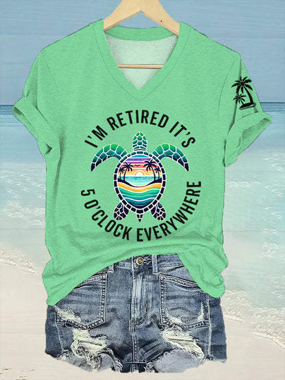 Women's I'm Retired It's 5 O'clock Everywhere Sea Turtle Print Casual V-Neck Tee