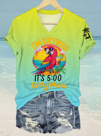 Women's I'm Retired It's 5 O'clock Everywhere Parrot Print Casual V-Neck Tee