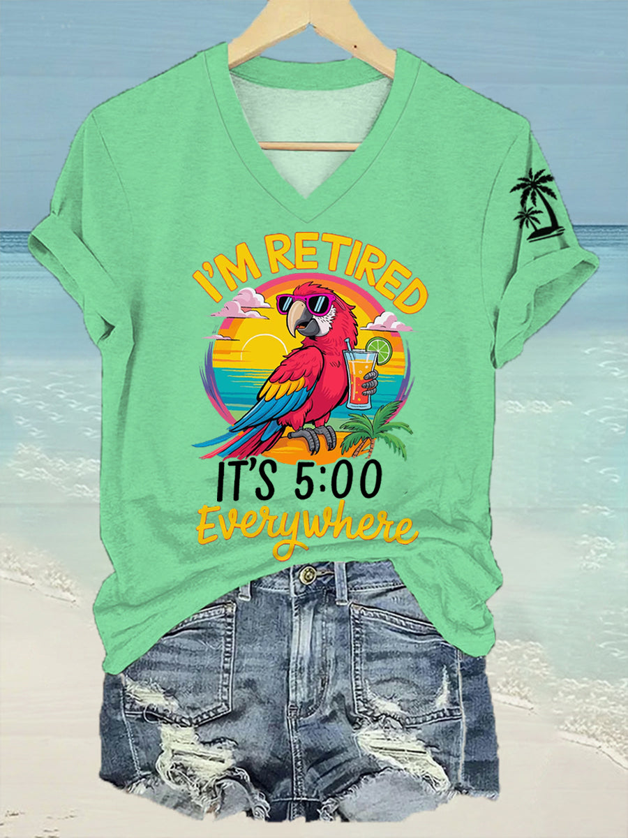 Women's I'm Retired It's 5 O'clock Everywhere Parrot Print Casual V-Neck Tee