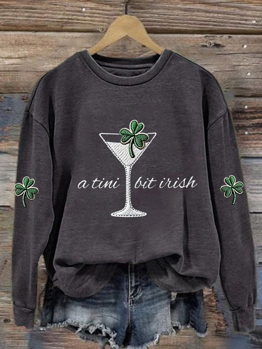 Women's St. Patrick's Day A Tini Bit Irish Shamrock Art Print Sweatshirt