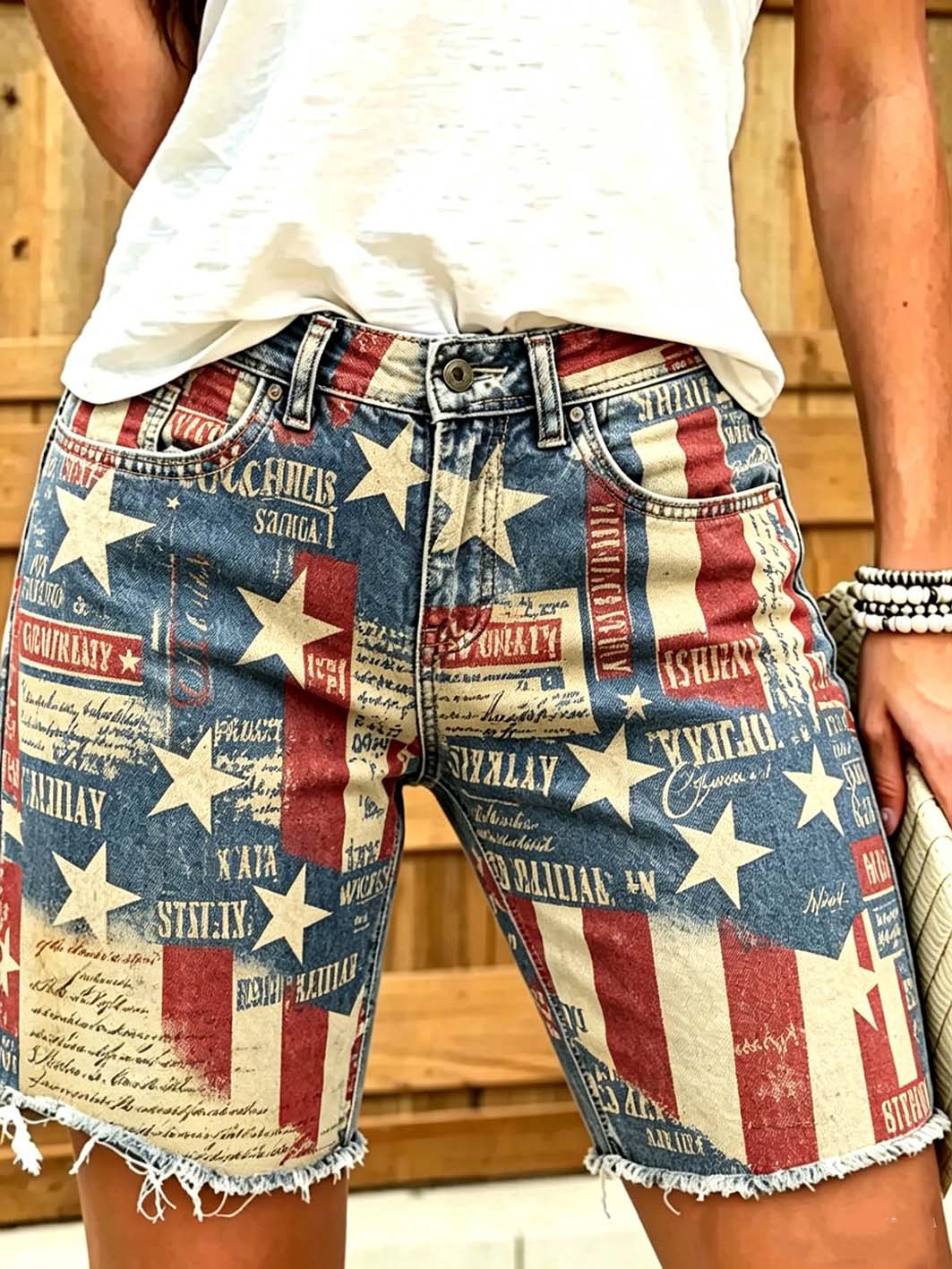 Women's retro American flag element design printed short pants