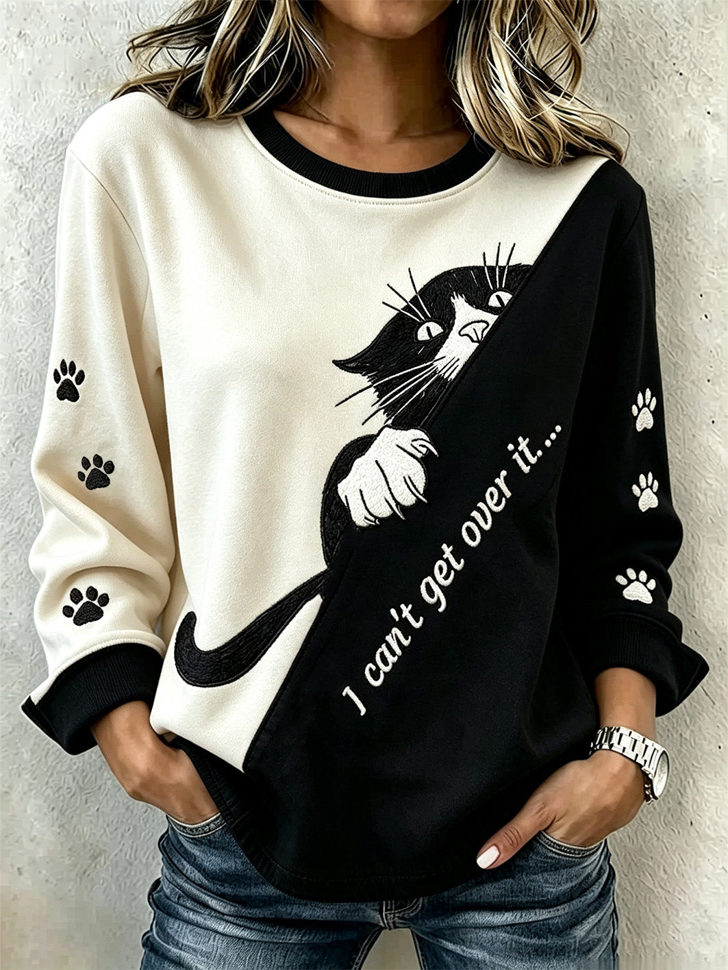 Women's cute cat pattern color-blocked design casual sweatshirt