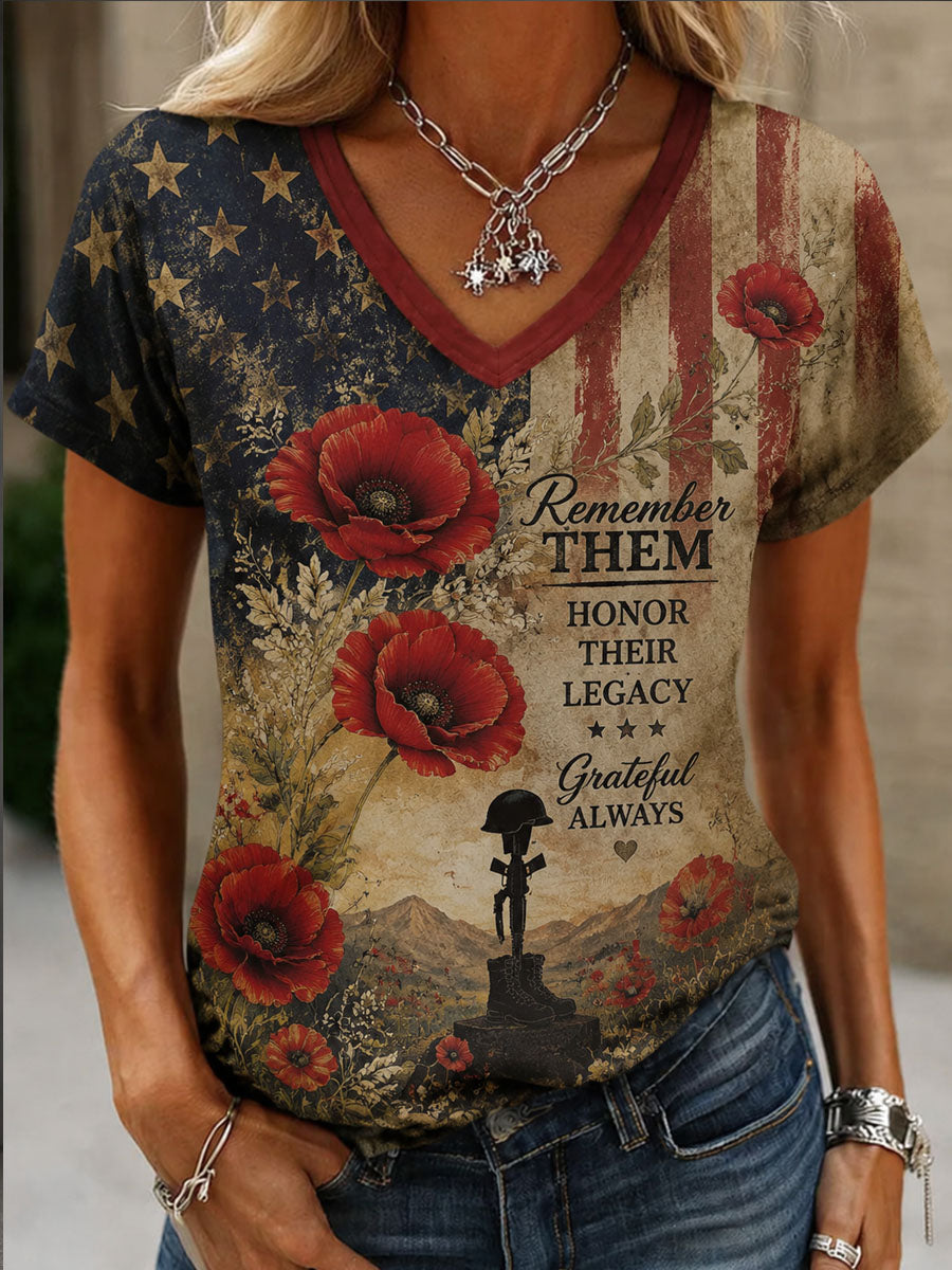 Women’s Retro Floral Poppy Commemorative T-Shirt