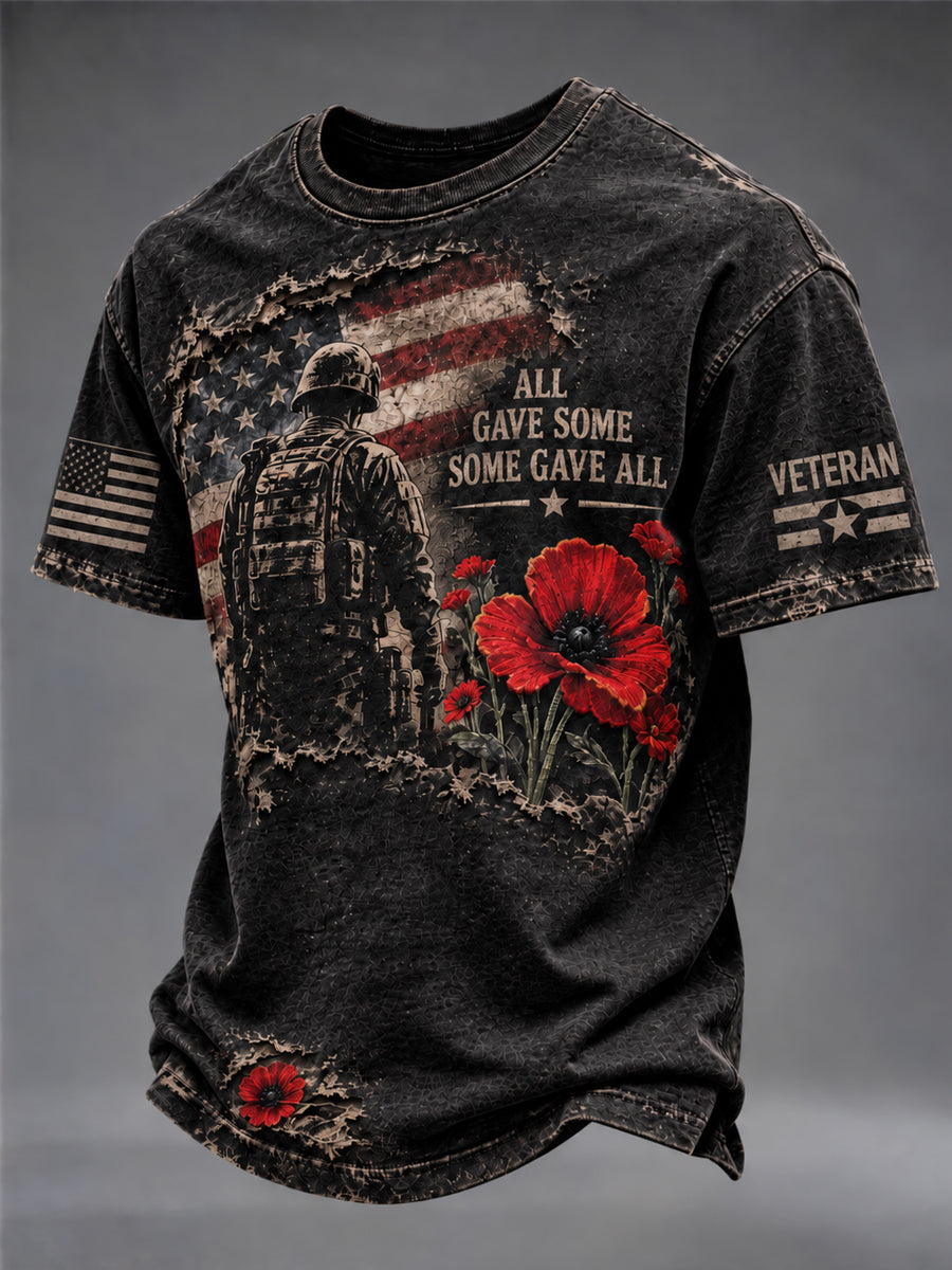 Men's Vintage-Style Veteran Graphic Short Sleeve T-shirt