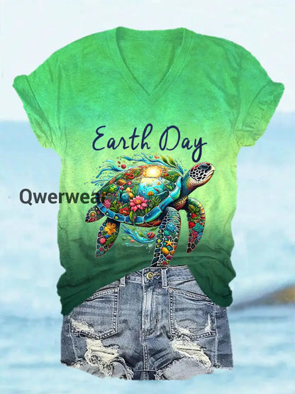 Women’s Earth Day V Neck T-Shirt Green / S